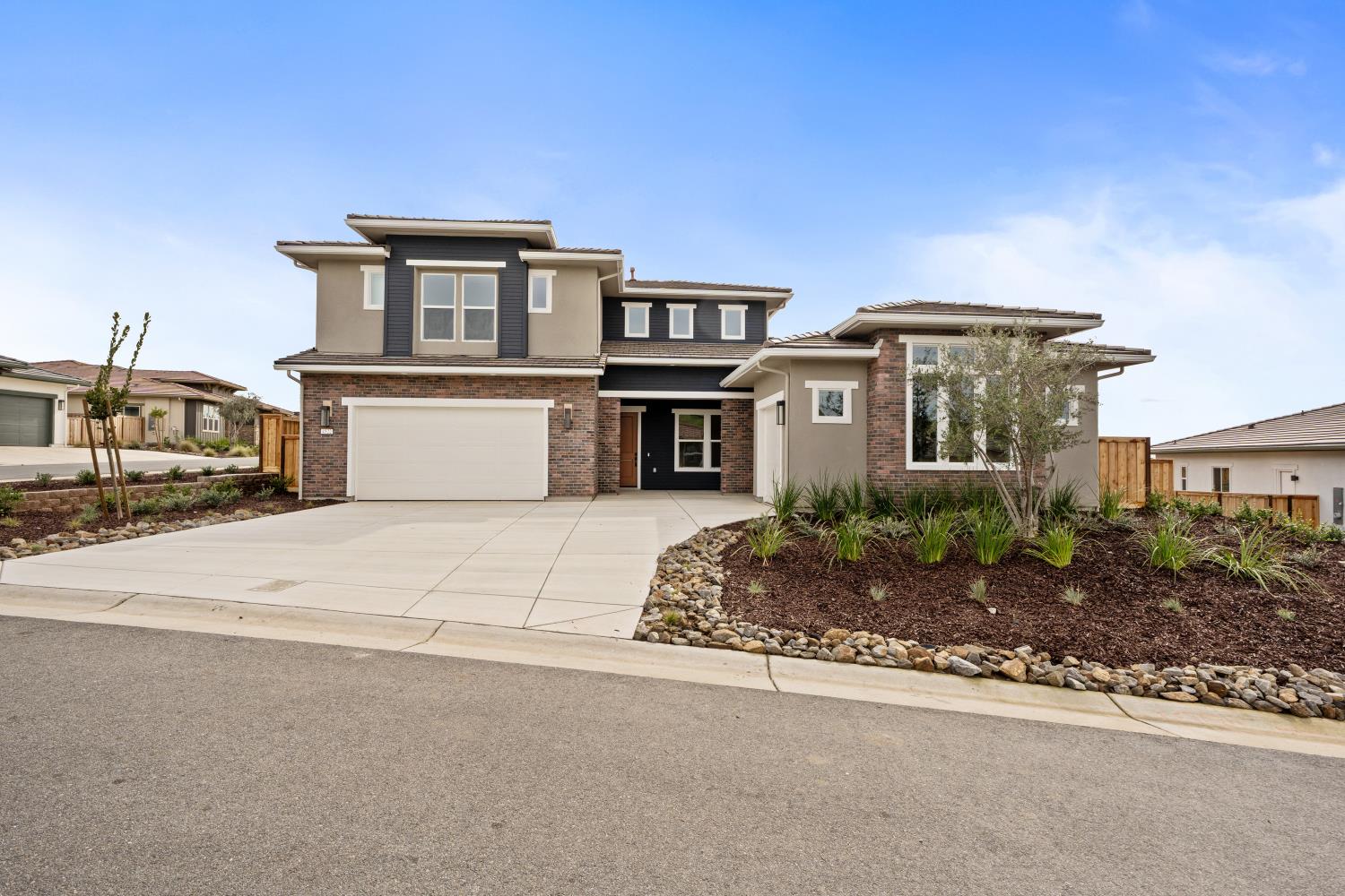 4522 Iron Creek Ct, Friant, CA 93626
