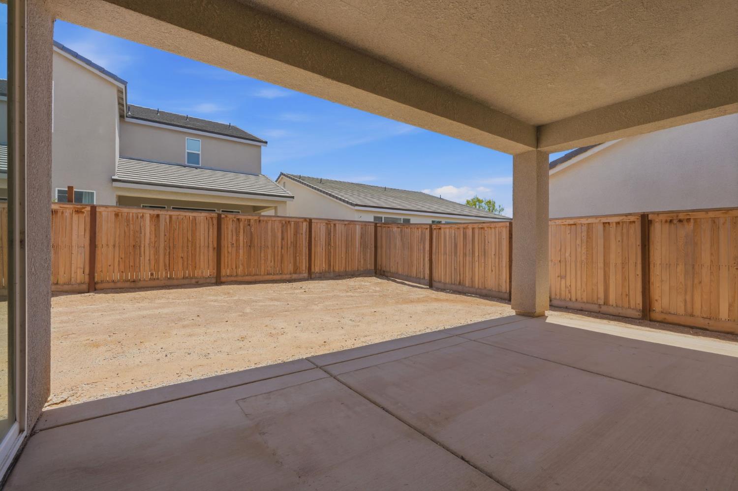 3937 Buttercup Rd, Madera, CA 93636