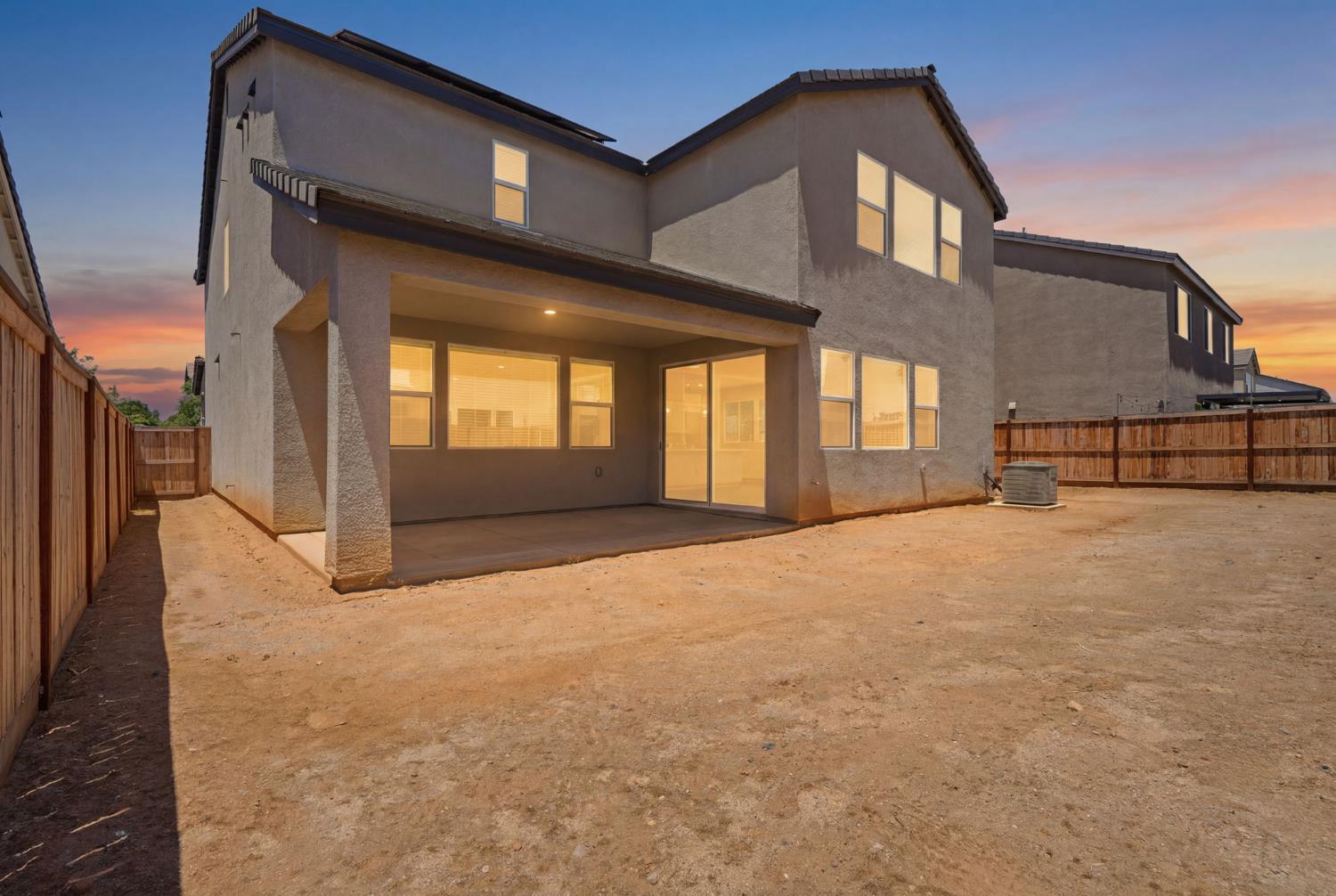 3937 Buttercup Rd, Madera, CA 93636