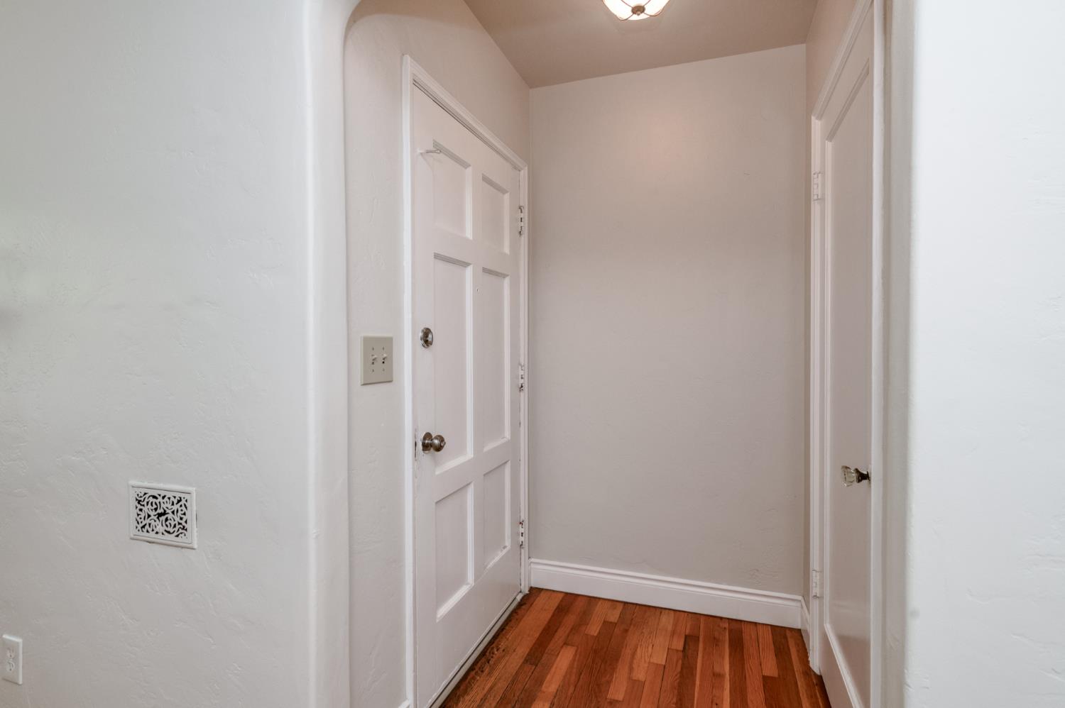 65 E Dayton Ave, Fresno, CA 93704