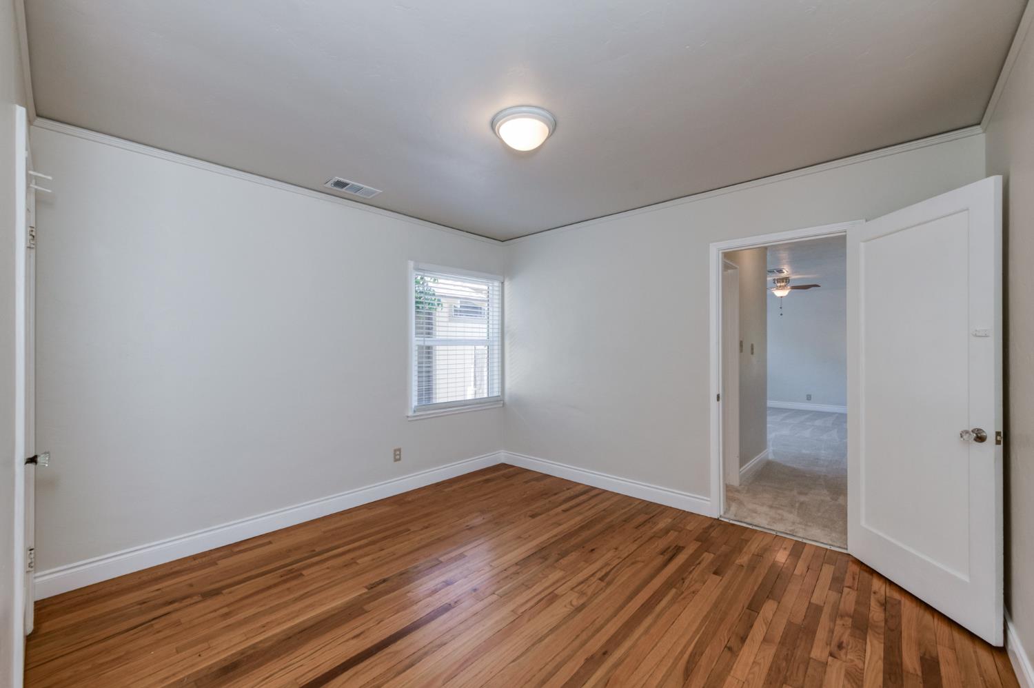 65 E Dayton Ave, Fresno, CA 93704