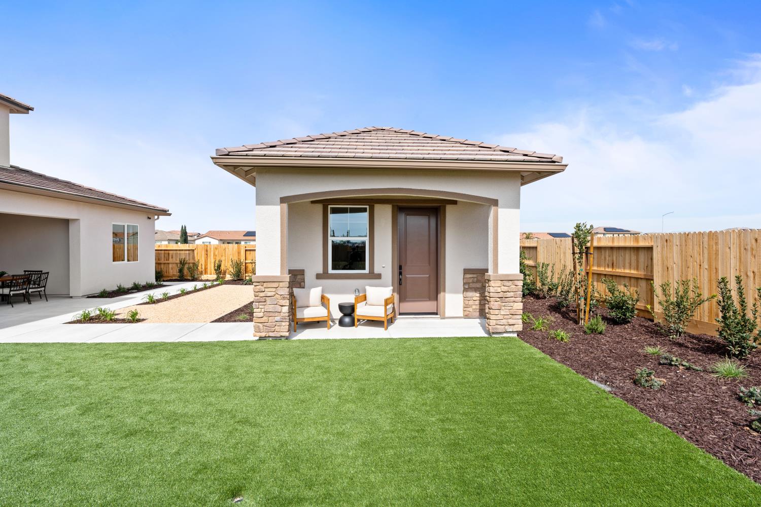 348 N Vista Ave, Fowler, CA 93625