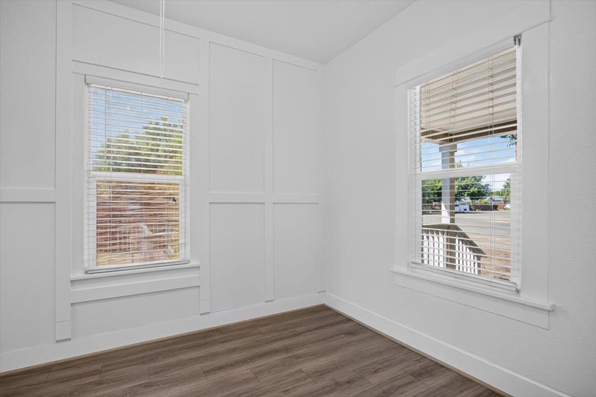 1407 E St, Reedley, CA 93654