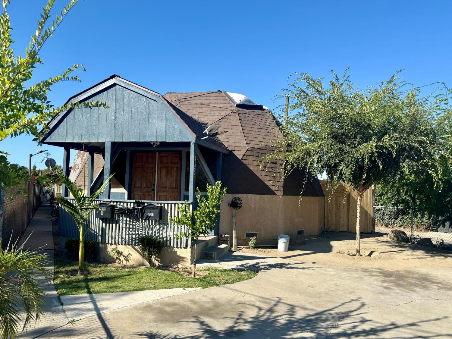 14859 W Kearney Blvd, Kerman, CA 93630