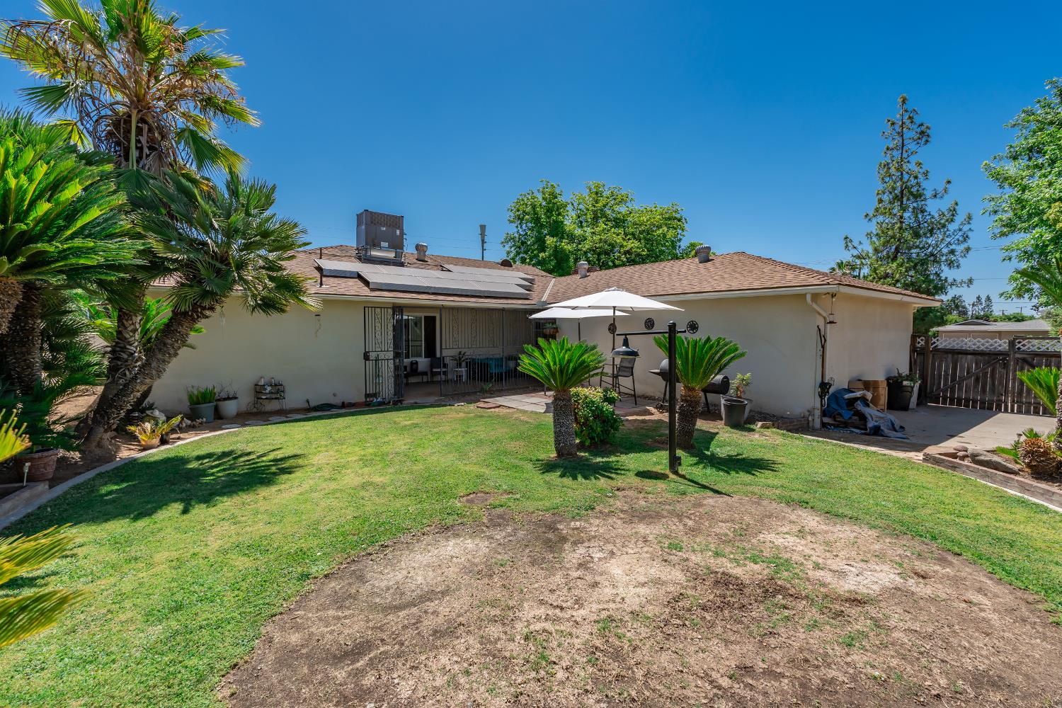 6019 N 9th St, Fresno, CA 93710