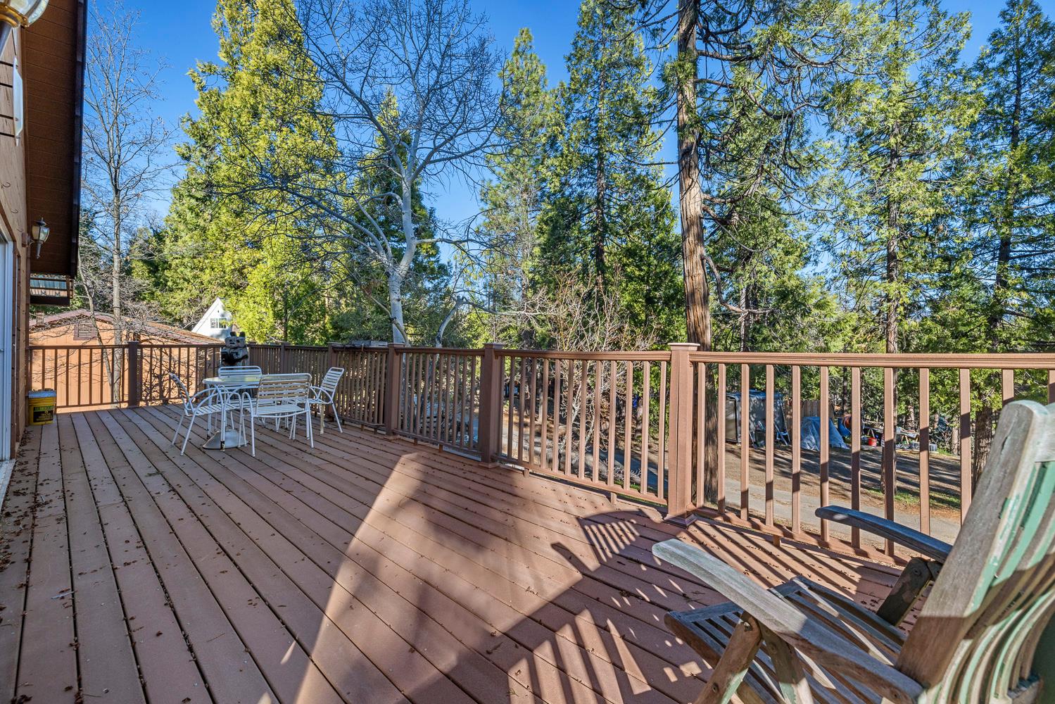 41722 Merriman Ln, Auberry, CA 93602