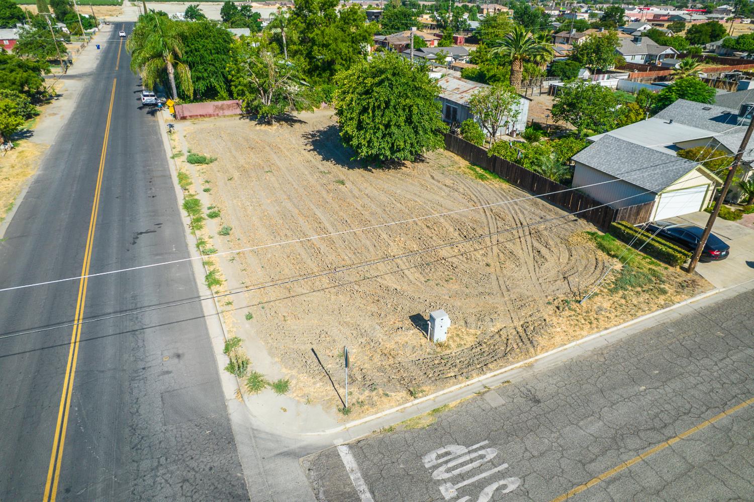 1708 Oregon Ave, Corcoran, CA 93212