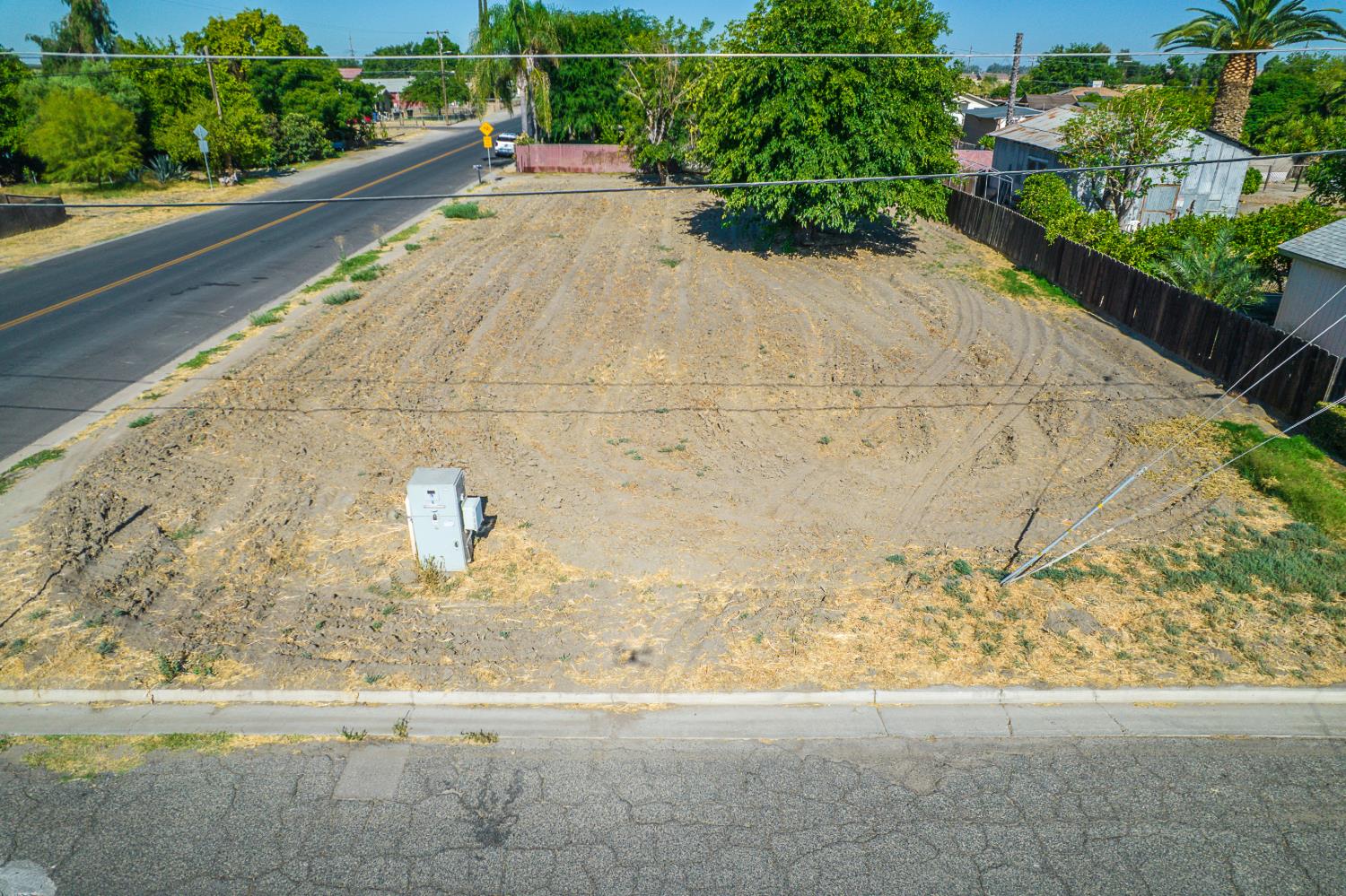 1708 Oregon Ave, Corcoran, CA 93212