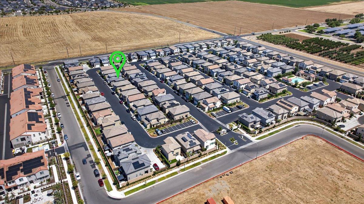 3762 Greystoke, Clovis, CA 93619