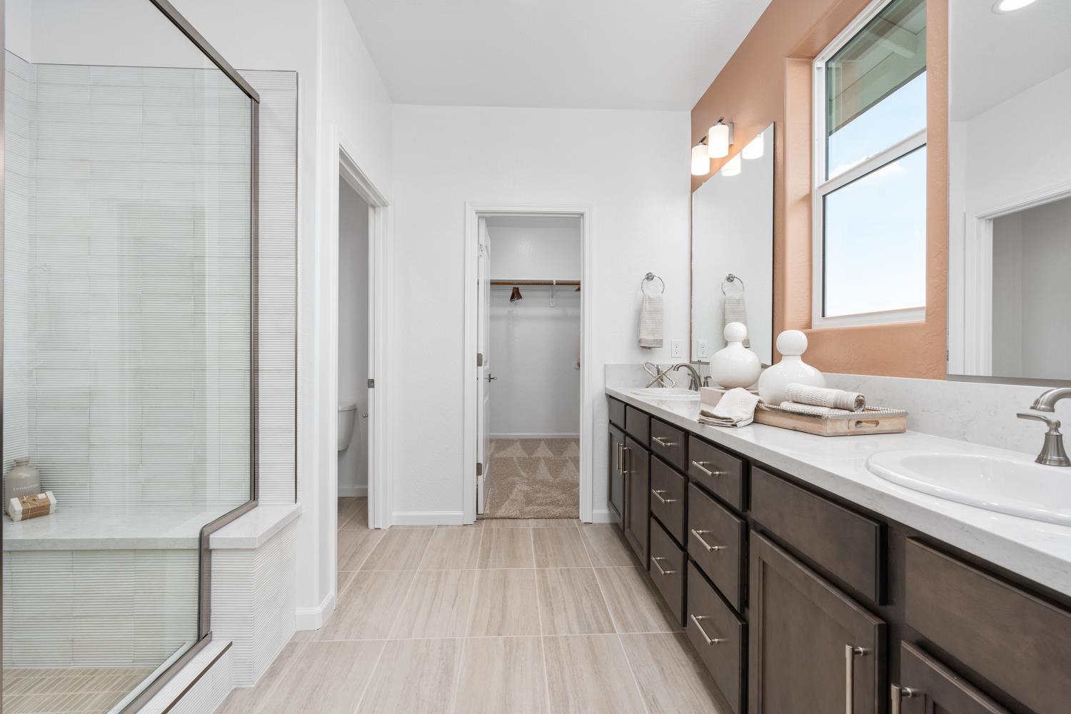 316 N Vista Ave, Fowler, CA 93625