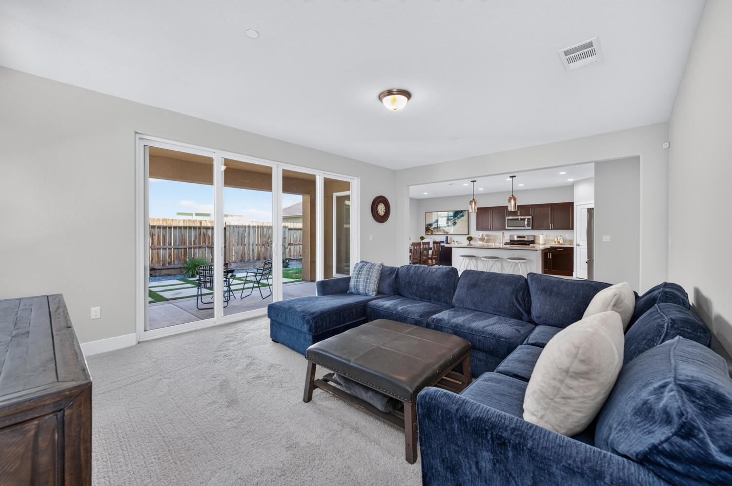 523 S talus way S, Madera, CA 93636