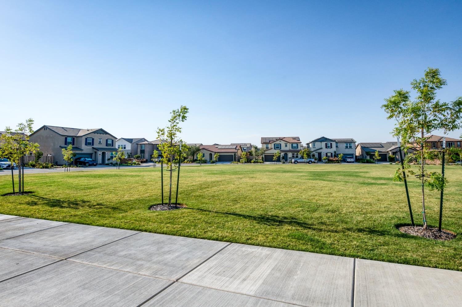 523 S talus way S, Madera, CA 93636