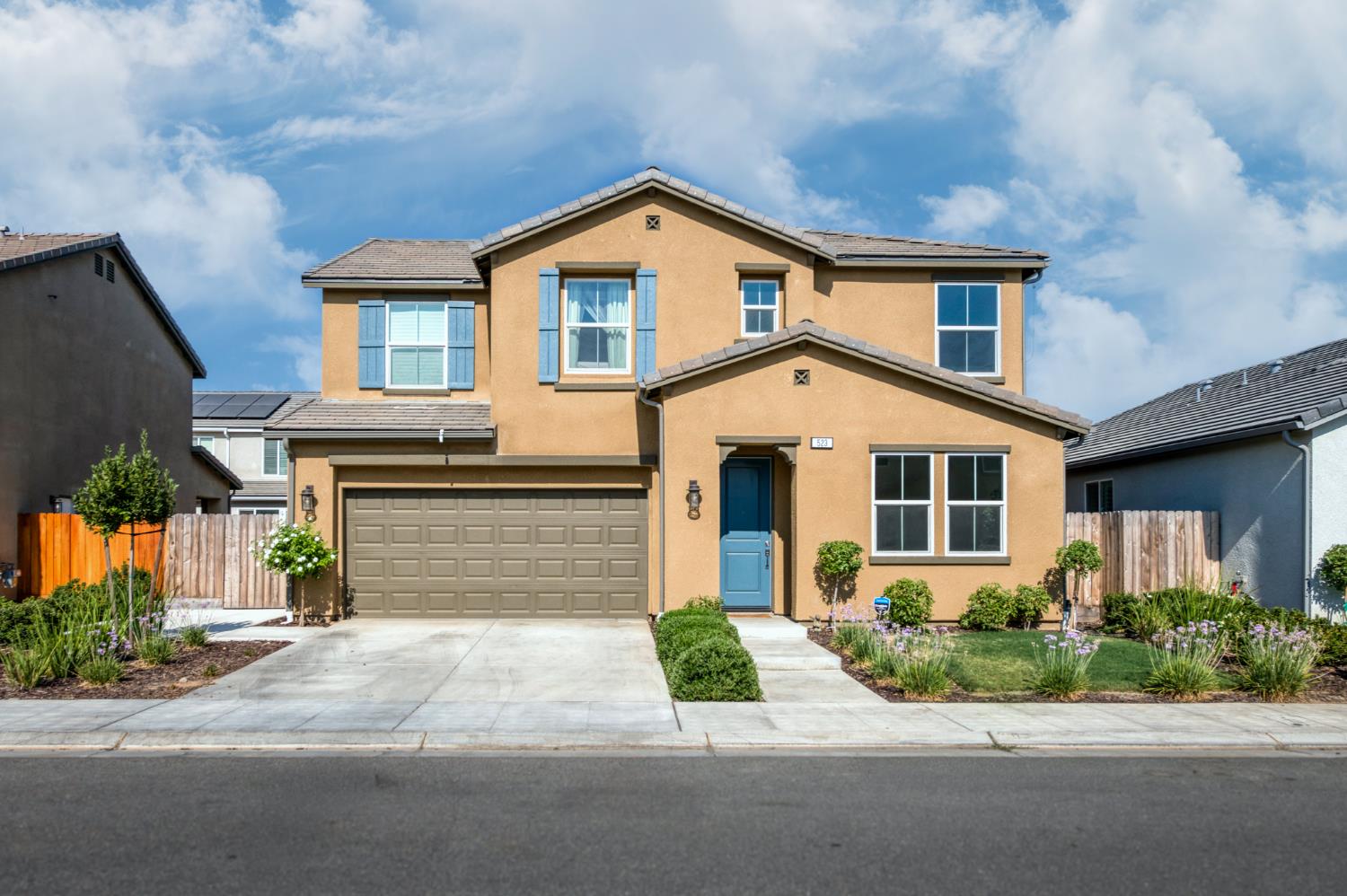 523 S talus way S, Madera, CA 93636