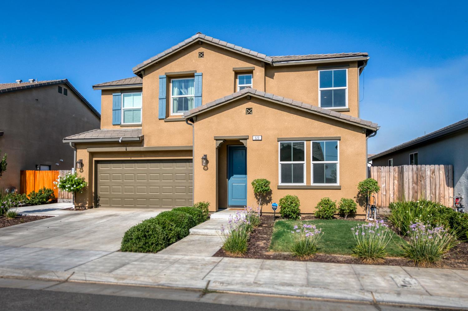 523 S talus way S, Madera, CA 93636