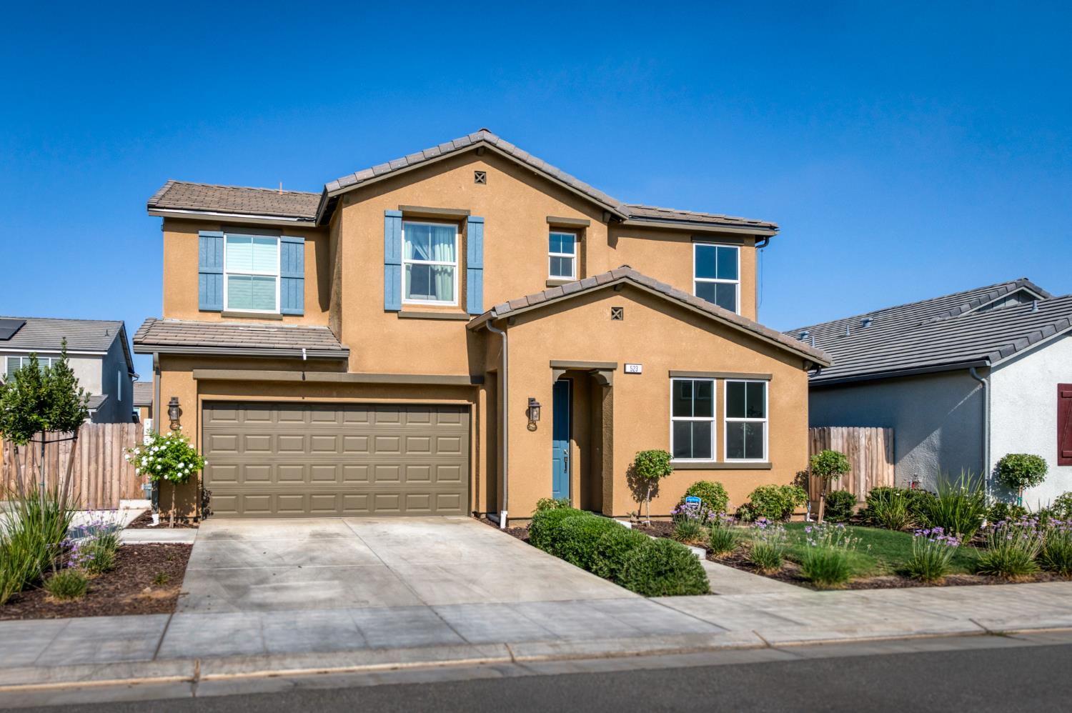 523 S talus way S, Madera, CA 93636