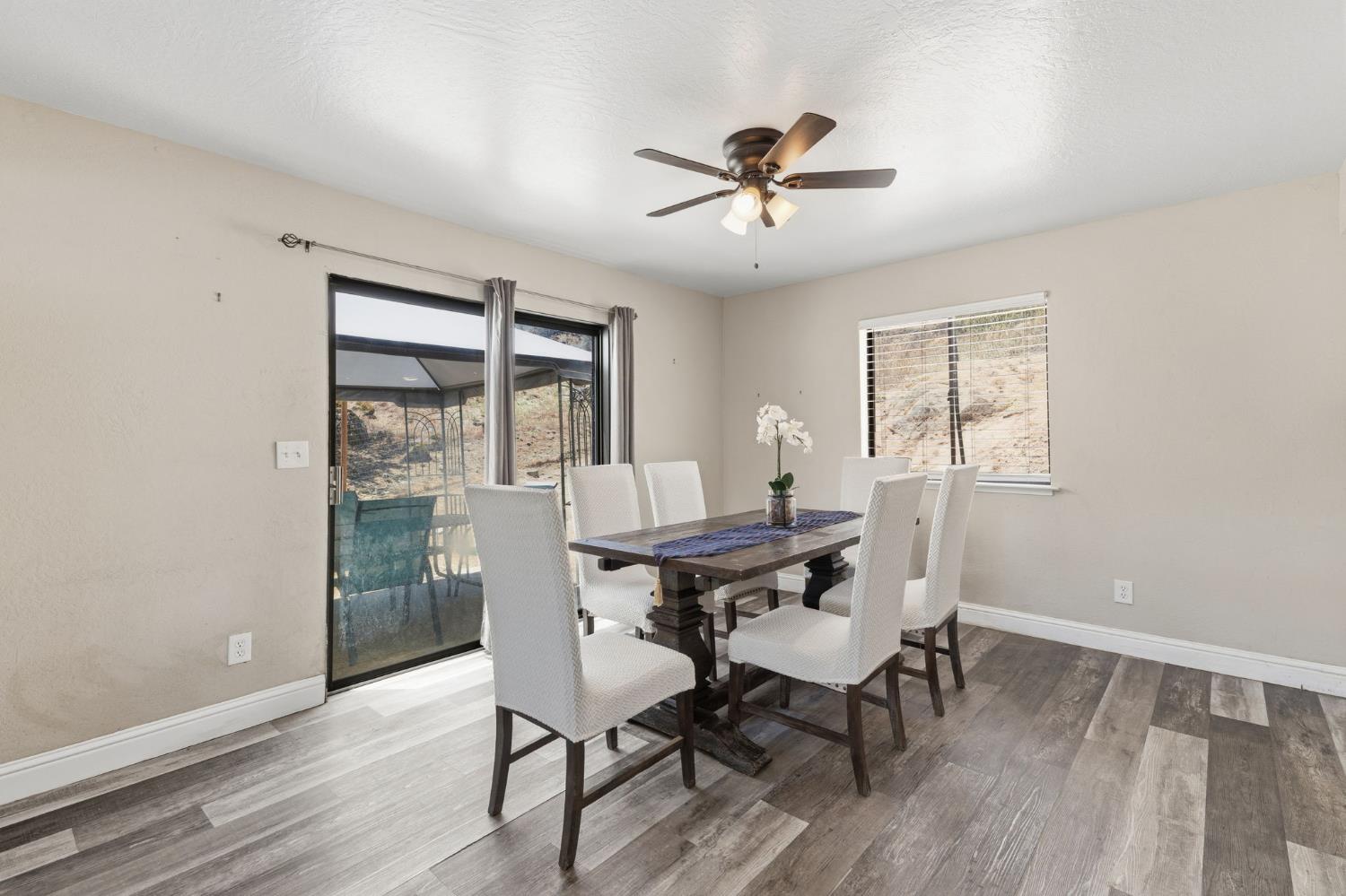 30880 Yosemite Springs Pkwy, Coarsegold, CA 93614