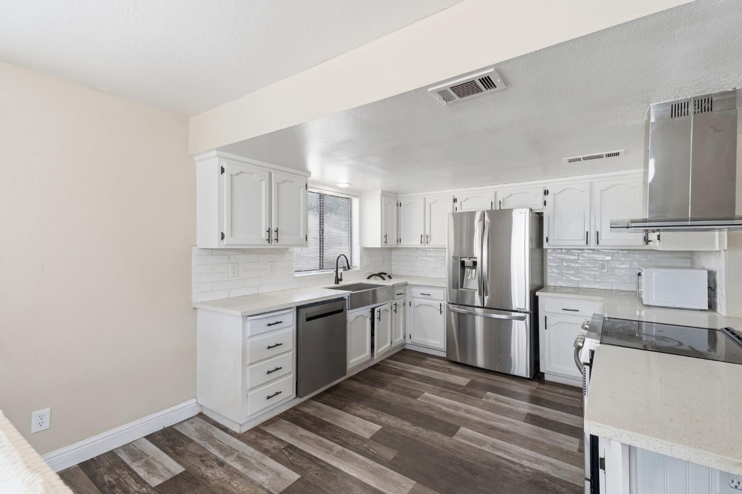30880 Yosemite Springs Pkwy, Coarsegold, CA 93614