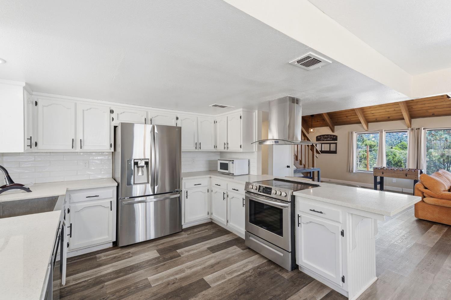 30880 Yosemite Springs Pkwy, Coarsegold, CA 93614
