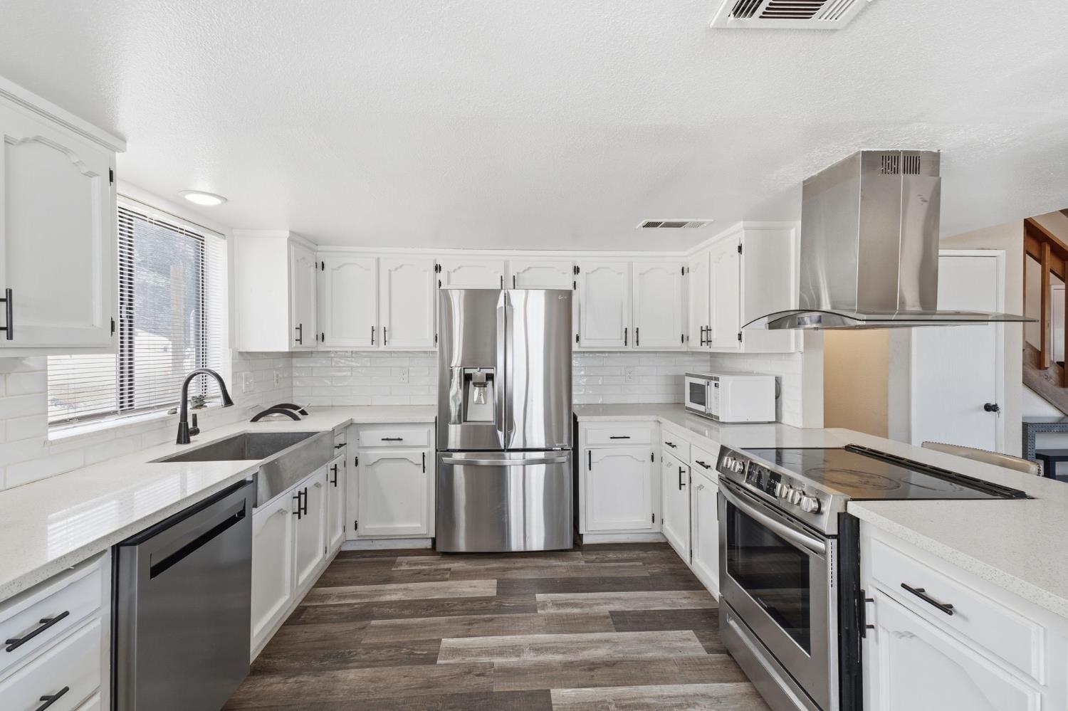 30880 Yosemite Springs Pkwy, Coarsegold, CA 93614