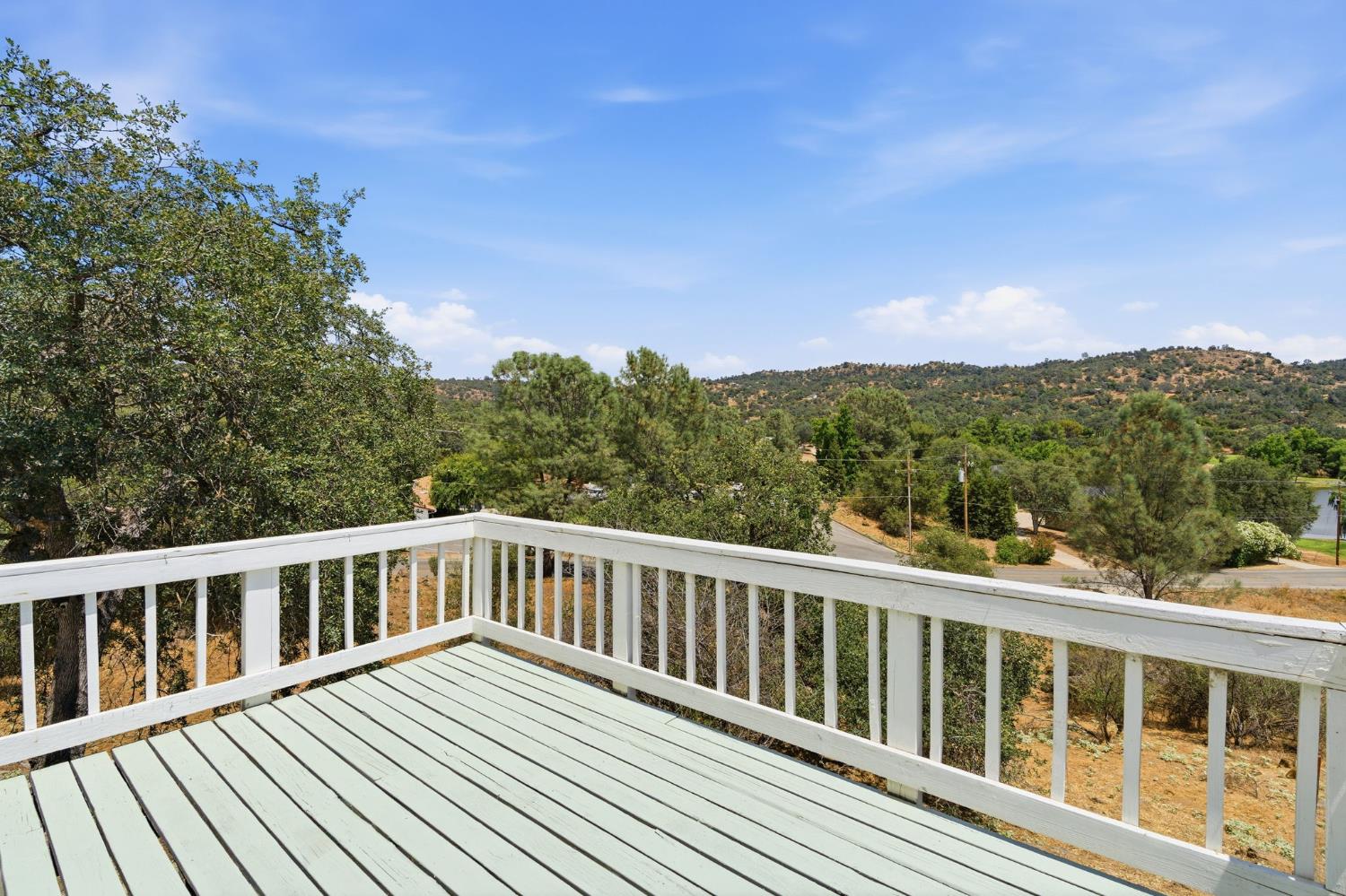 30880 Yosemite Springs Pkwy, Coarsegold, CA 93614