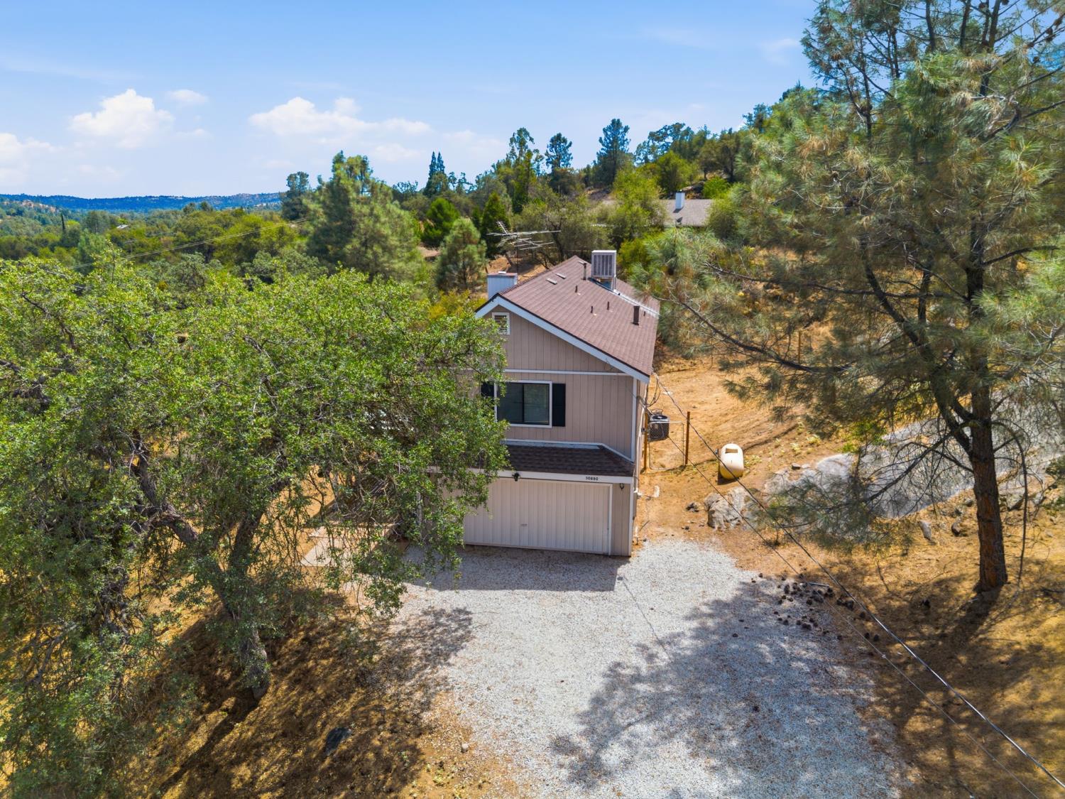 30880 Yosemite Springs Pkwy, Coarsegold, CA 93614