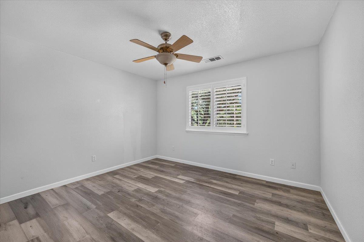 31489 Gold Nugget Ln, Auberry, CA 93602