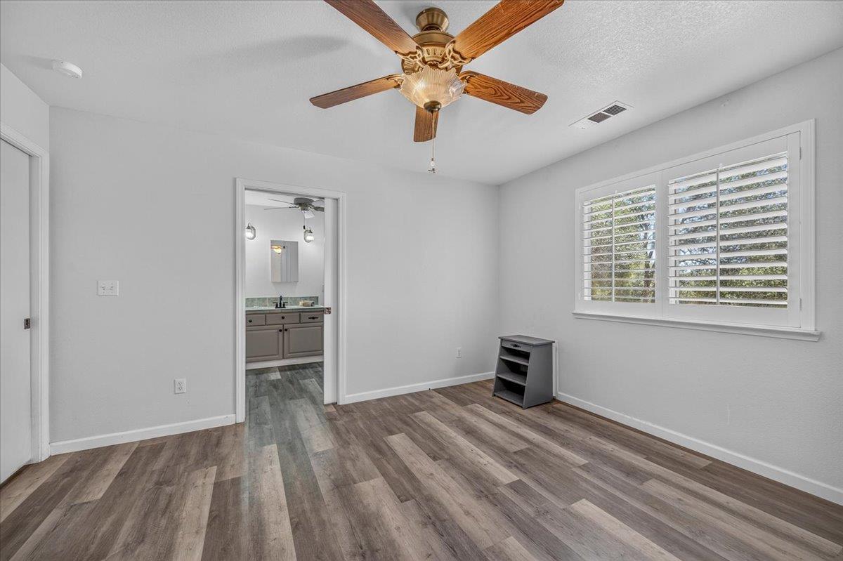 31489 Gold Nugget Ln, Auberry, CA 93602