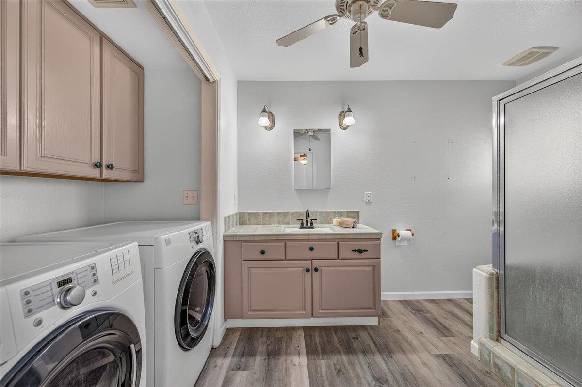 31489 Gold Nugget Ln, Auberry, CA 93602