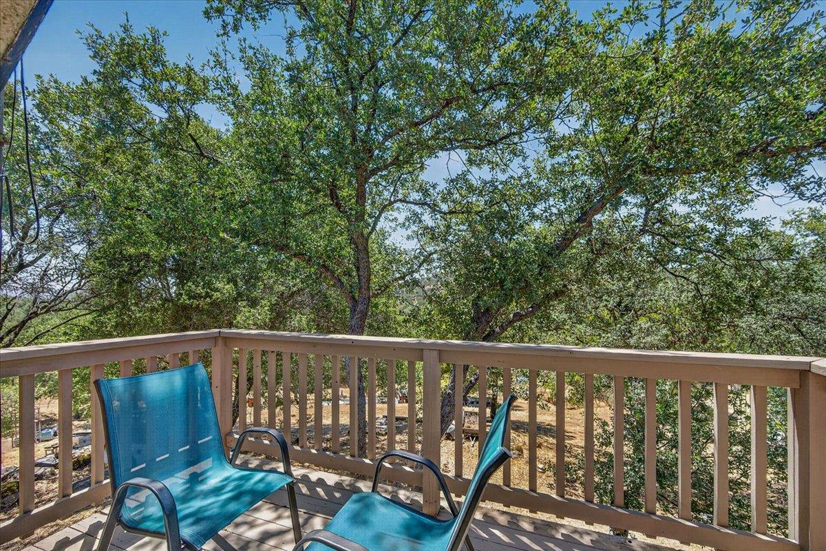 31489 Gold Nugget Ln, Auberry, CA 93602