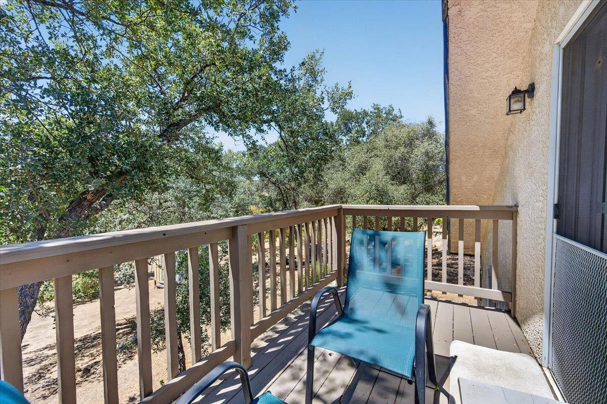 31489 Gold Nugget Ln, Auberry, CA 93602