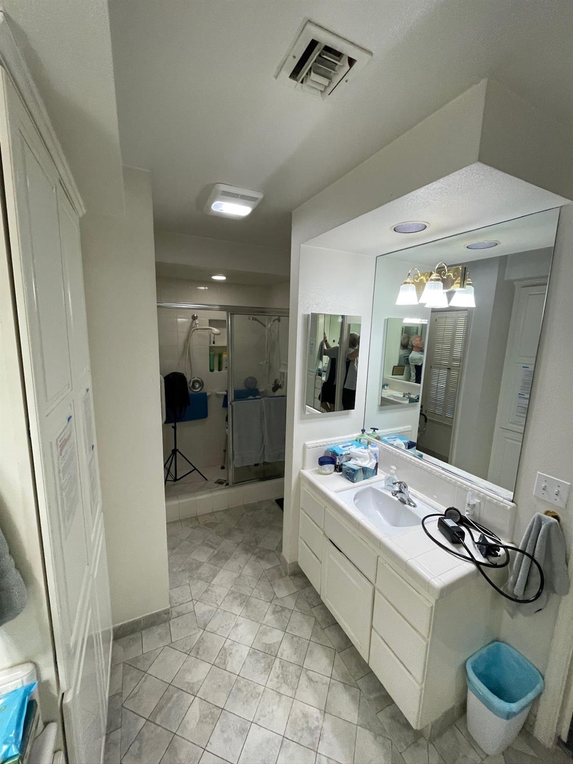 8163 N Armstrong, Clovis, CA 93619