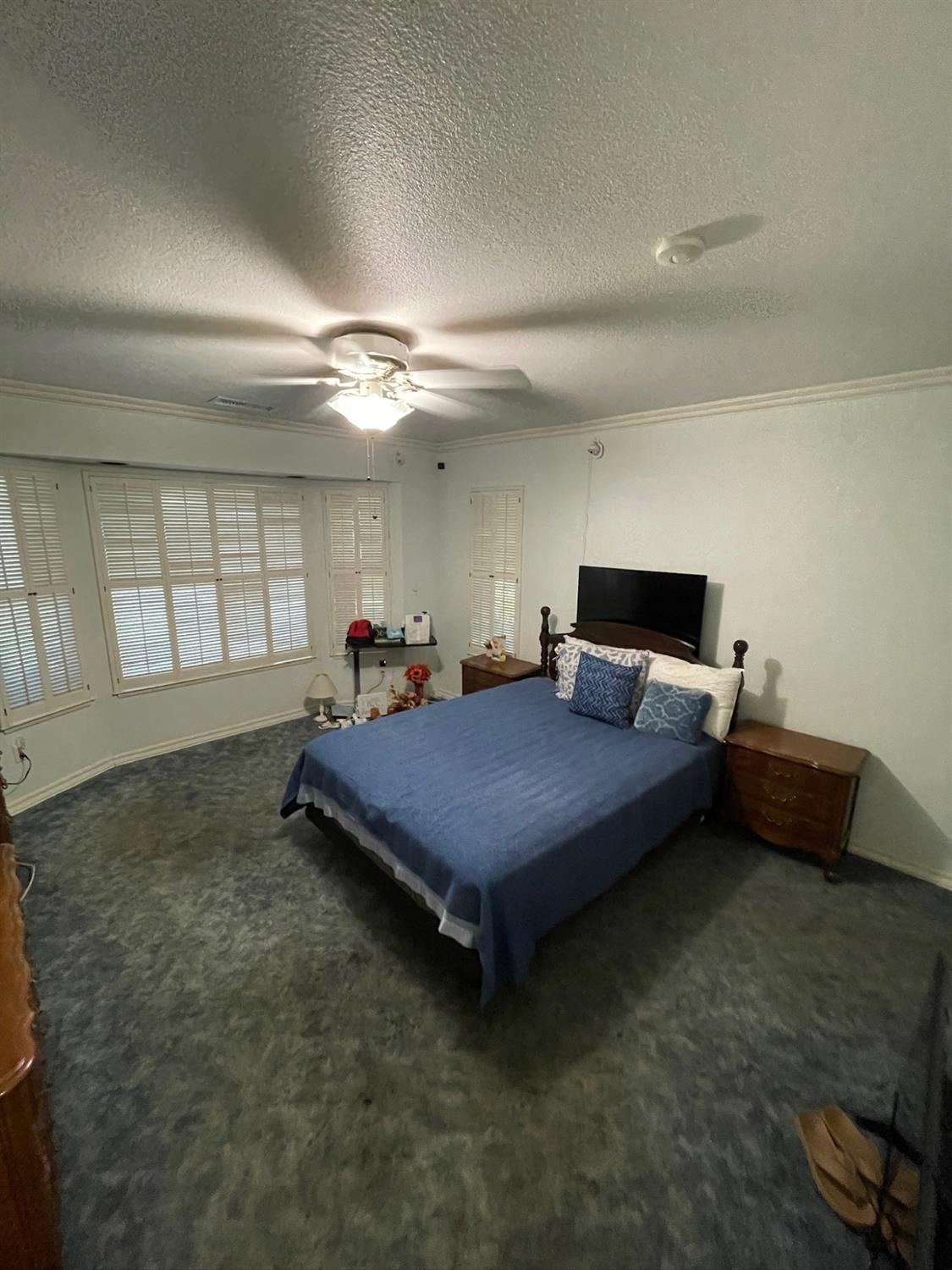 8163 N Armstrong, Clovis, CA 93619