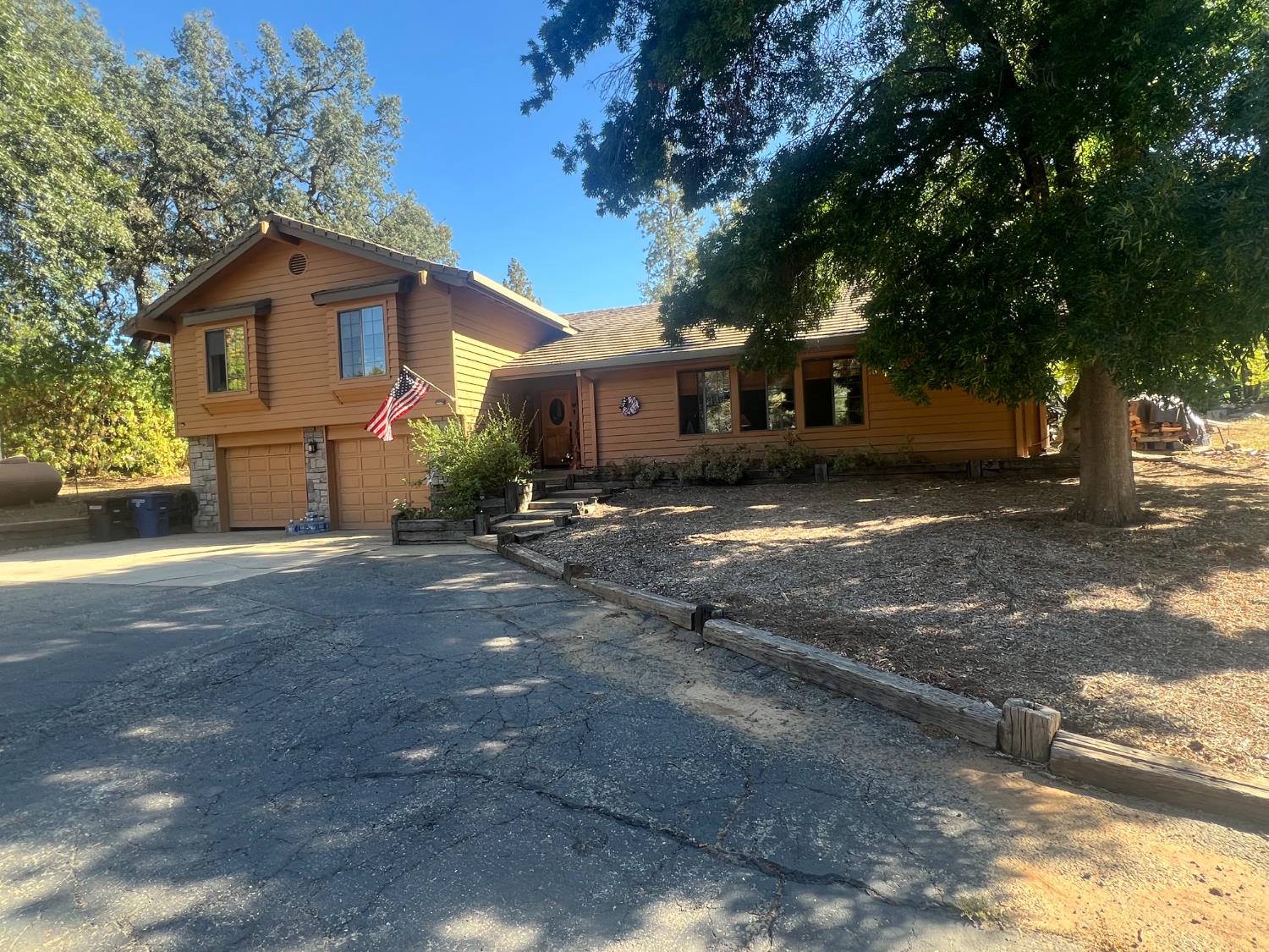 36870 Mudge Ranch Rd, Coarsegold, CA 93614