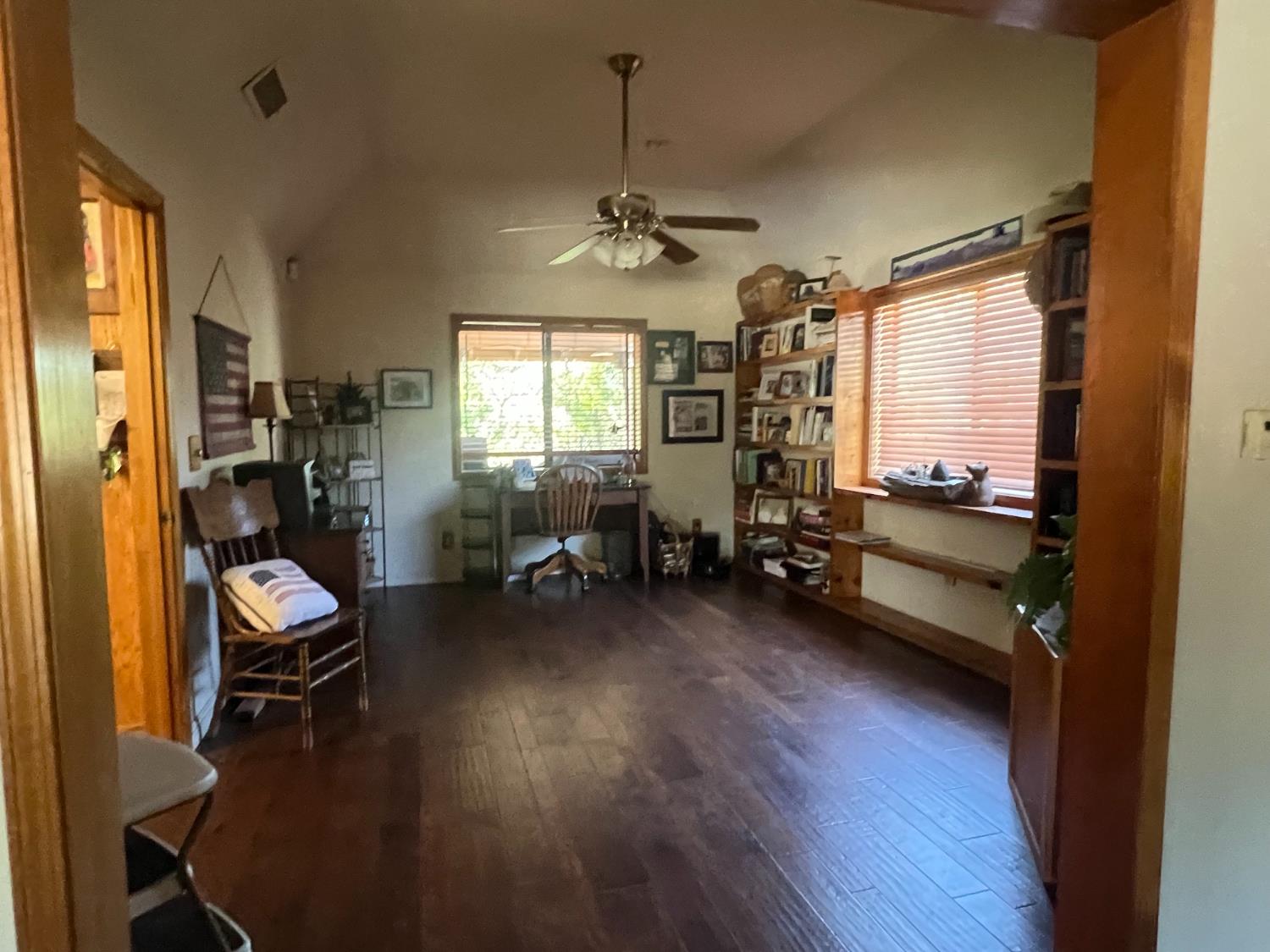 36870 Mudge Ranch Rd, Coarsegold, CA 93614