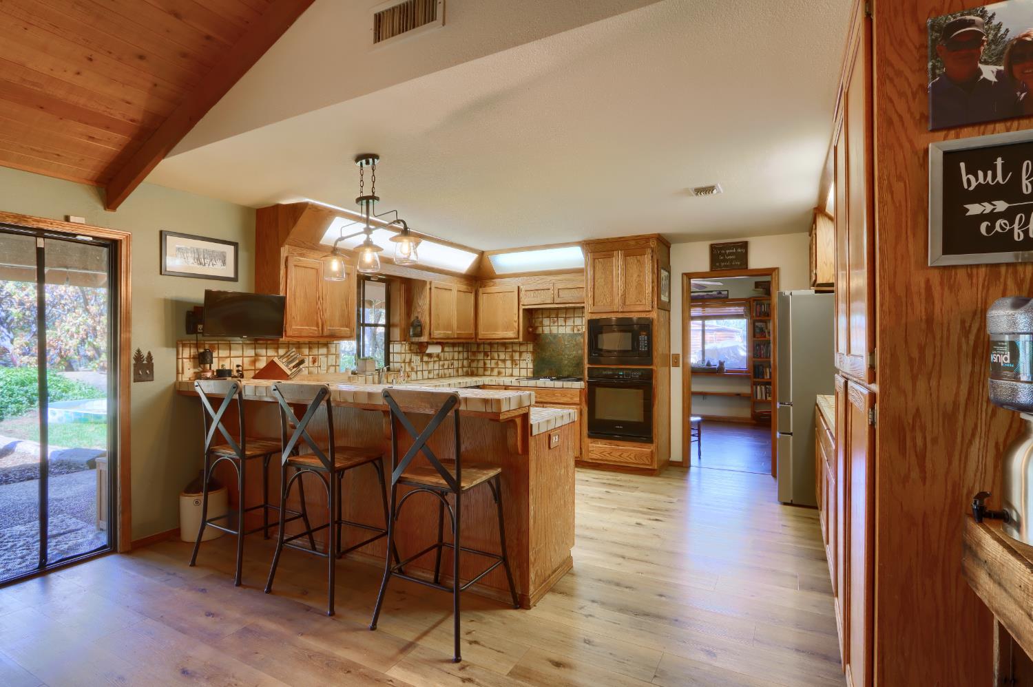 36870 Mudge Ranch Rd, Coarsegold, CA 93614