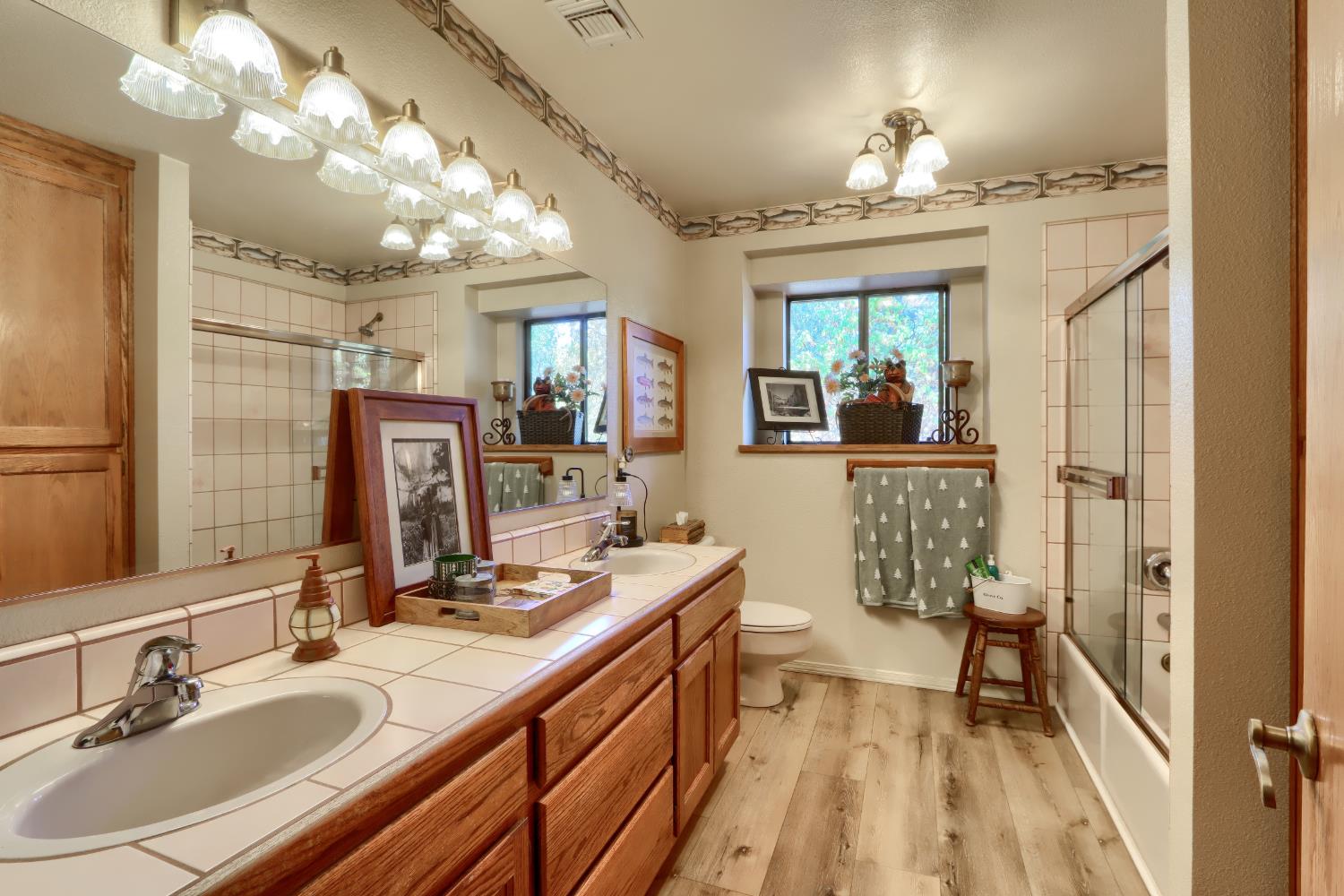 36870 Mudge Ranch Rd, Coarsegold, CA 93614