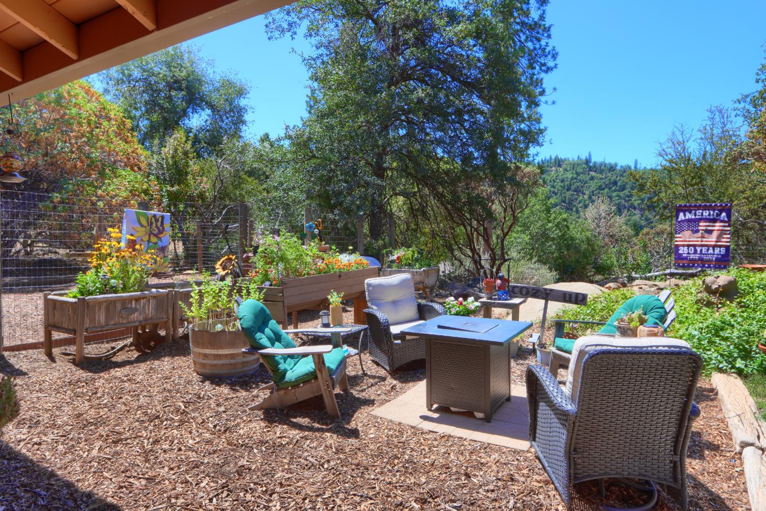 36870 Mudge Ranch Rd, Coarsegold, CA 93614