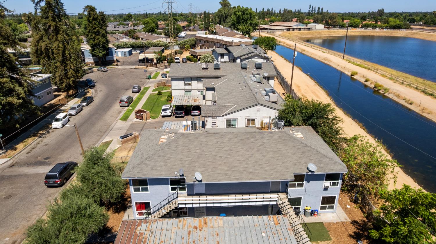 5 E Saginaw Way, Fresno, CA 93704