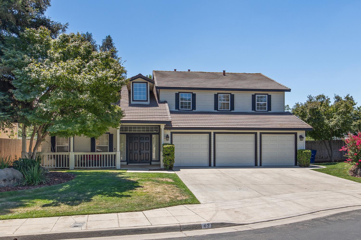 42 Chennault, Clovis, CA 93611