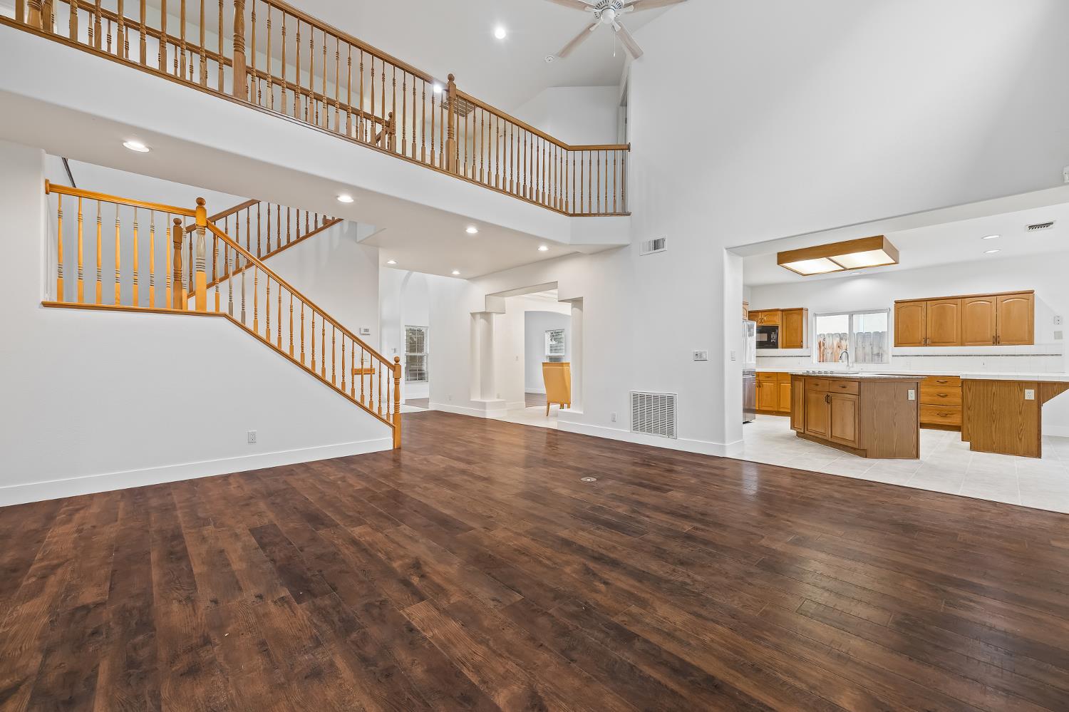42 Chennault, Clovis, CA 93611