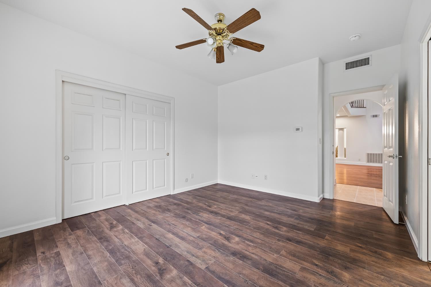 42 Chennault, Clovis, CA 93611