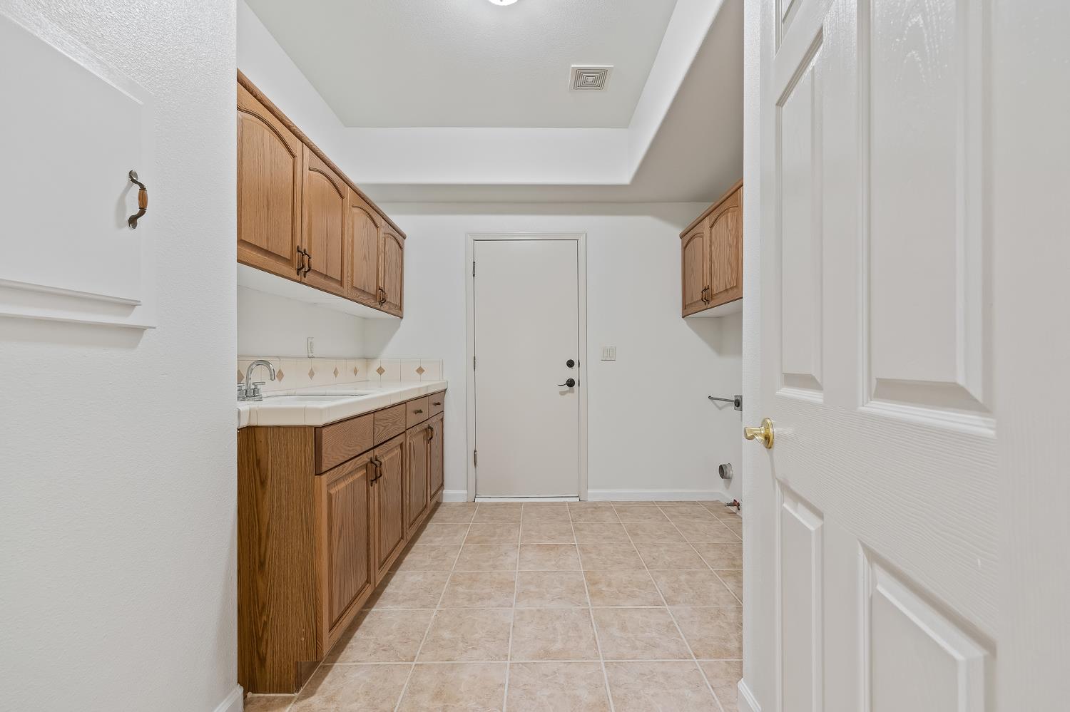 42 Chennault, Clovis, CA 93611