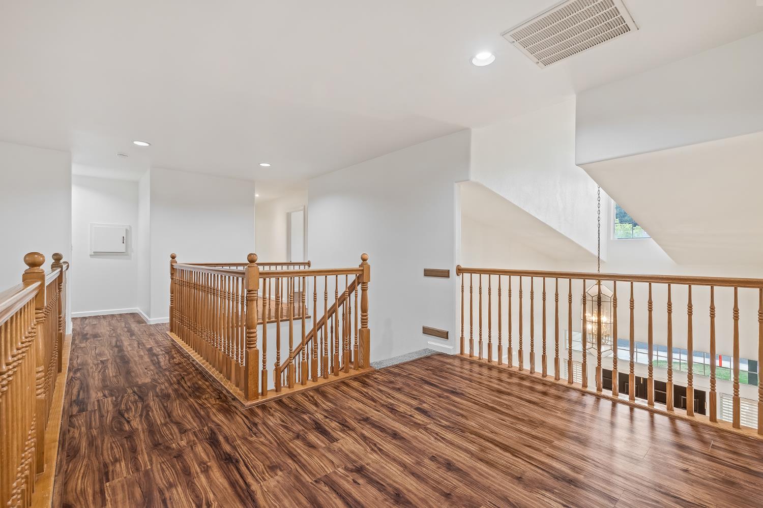 42 Chennault, Clovis, CA 93611