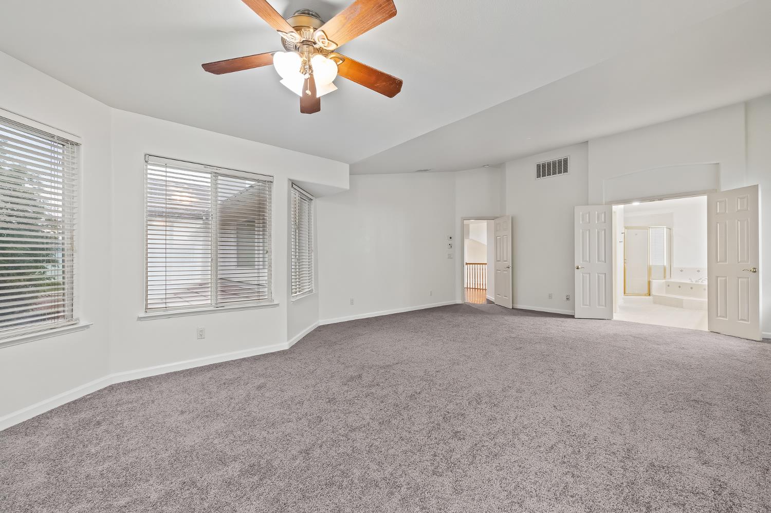 42 Chennault, Clovis, CA 93611
