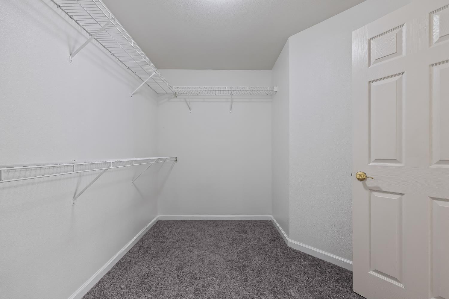 42 Chennault, Clovis, CA 93611