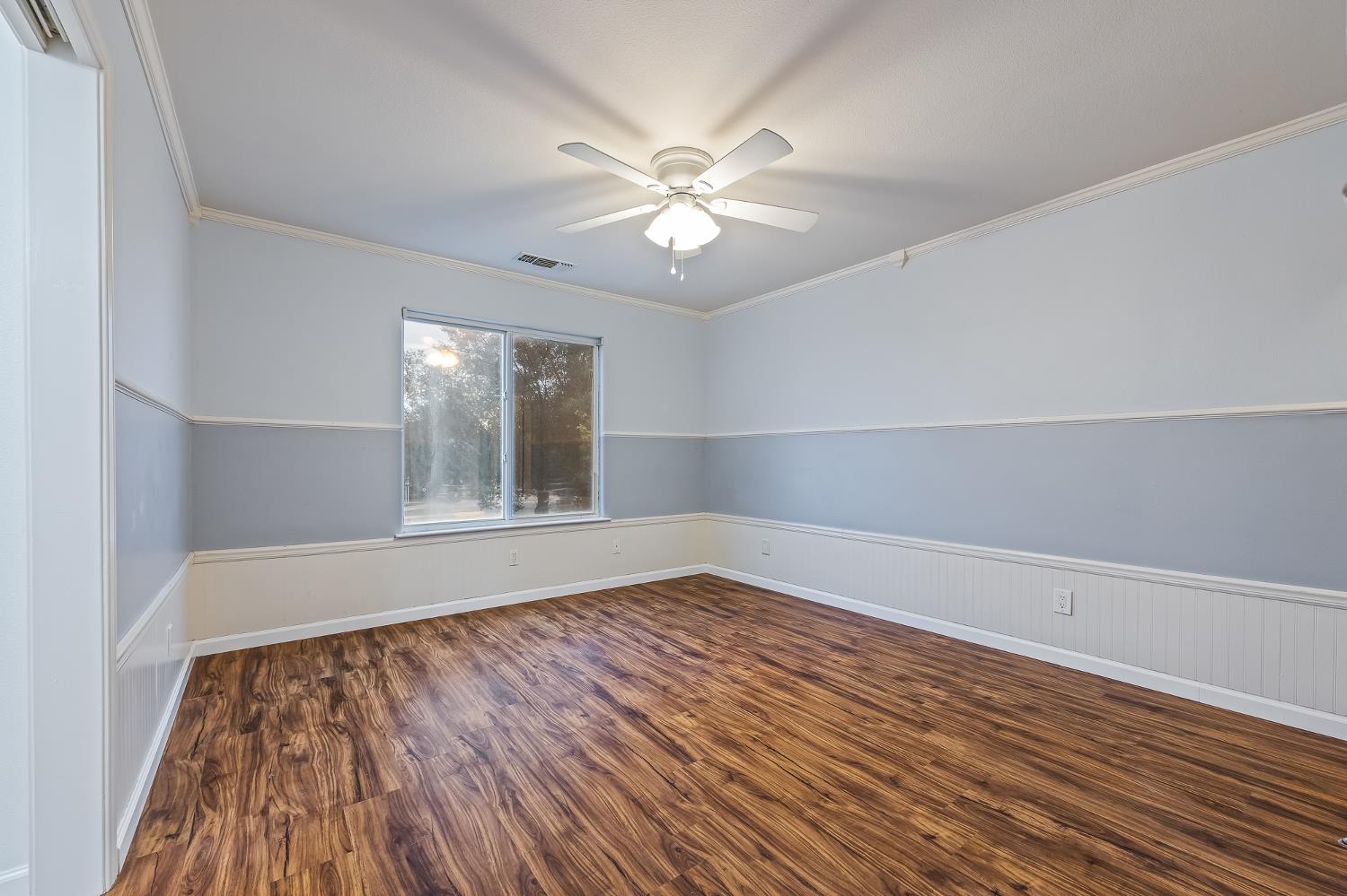 42 Chennault, Clovis, CA 93611