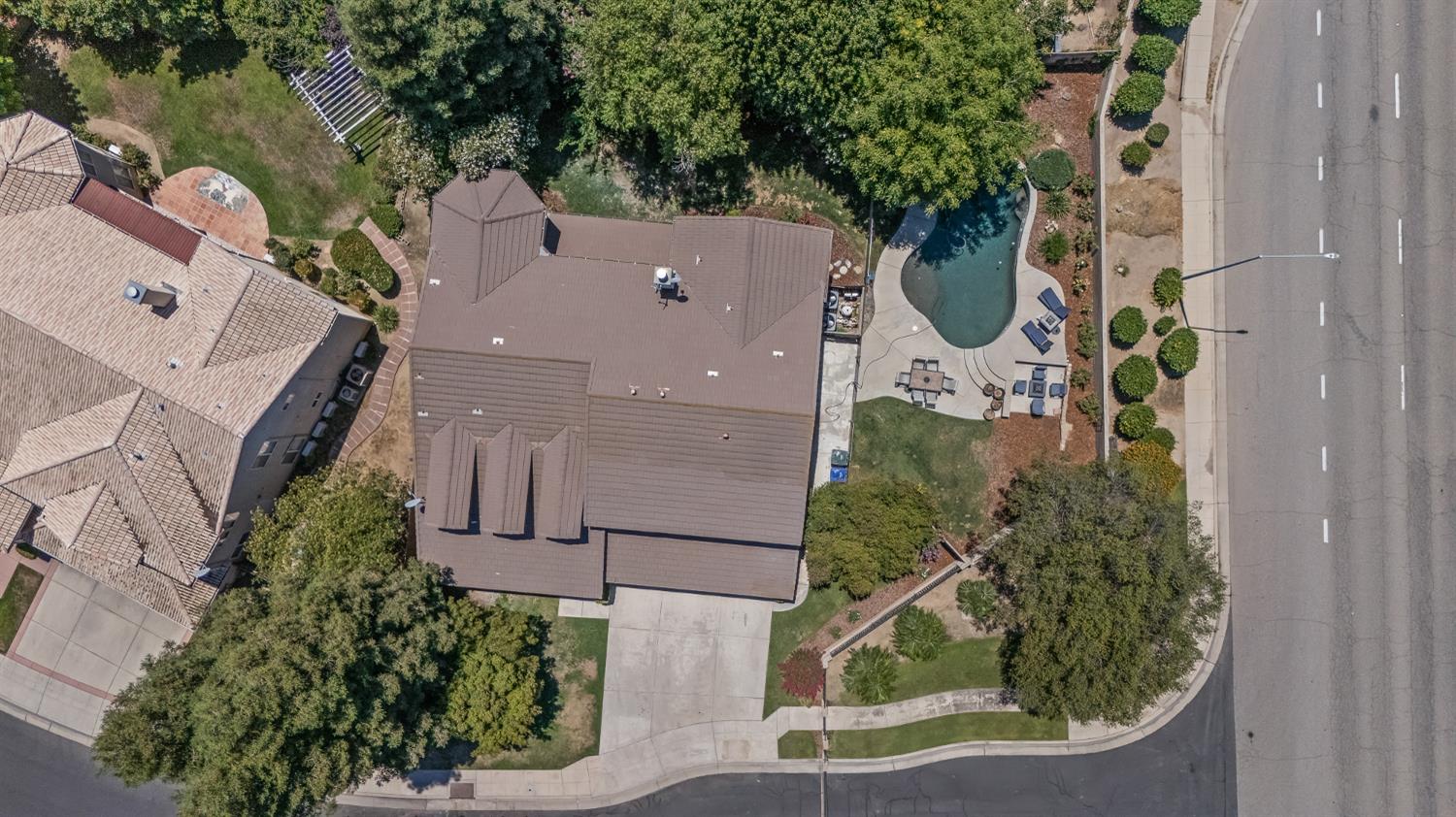 42 Chennault, Clovis, CA 93611