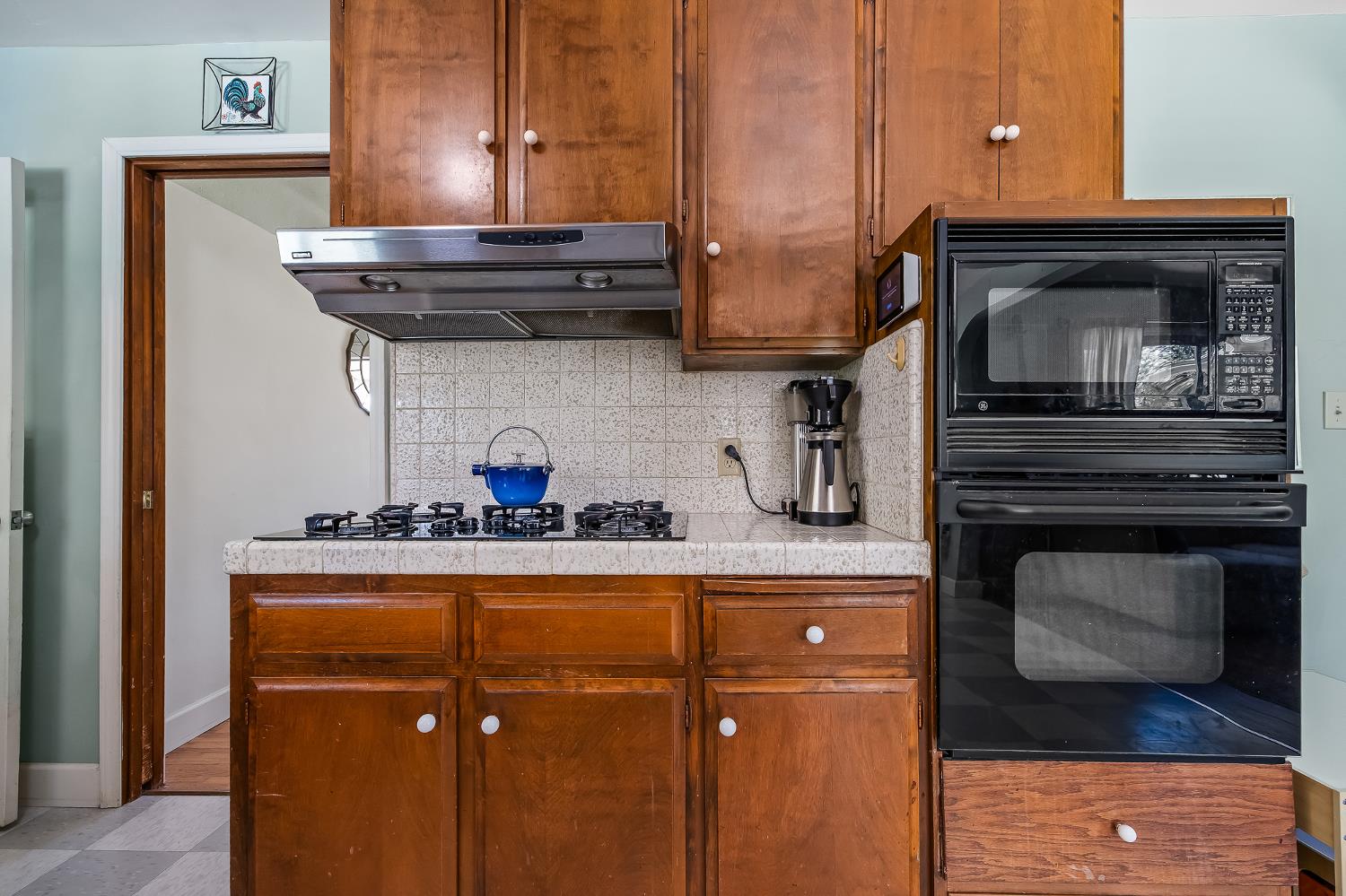 5789 E Park Circle Drive., Fresno, CA 93727