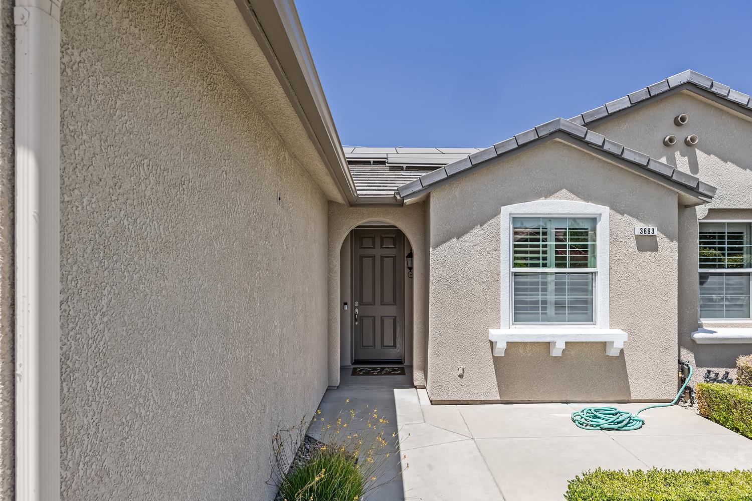 3863 Serena Ave, Clovis, CA 93619