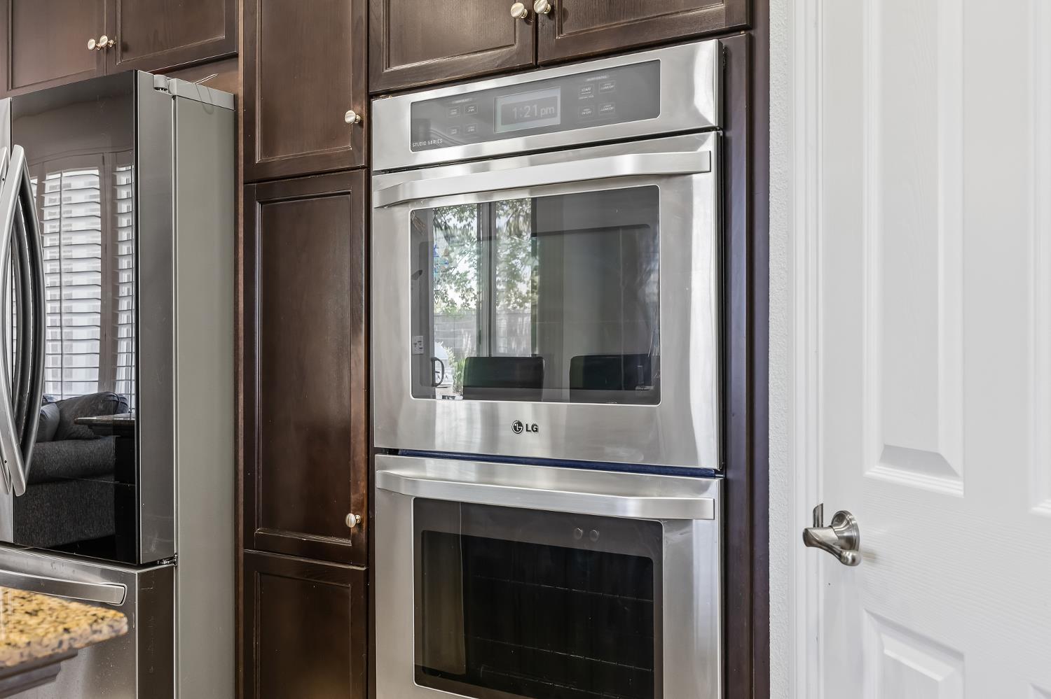 3863 Serena Ave, Clovis, CA 93619